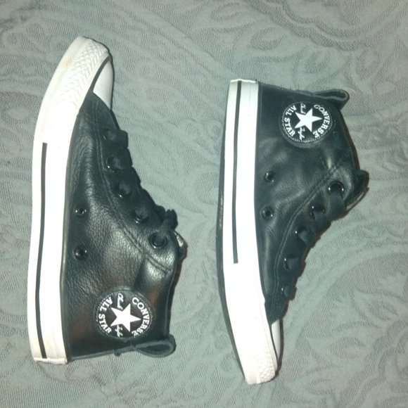 Midrise Leather Chuck Taylor Converse - Picture 2 of 4